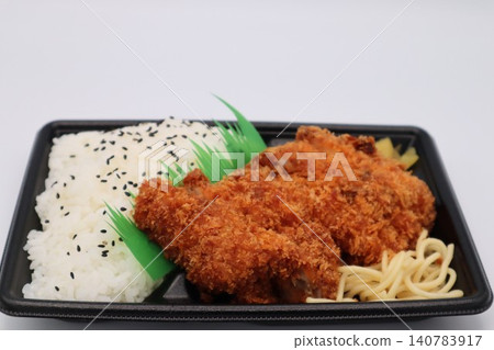 Close-up of chicken cutlet bento 140783917
