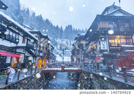 銀山溫泉,冬季(山形縣) 銀山溫泉,冬季(山形縣) 140784928