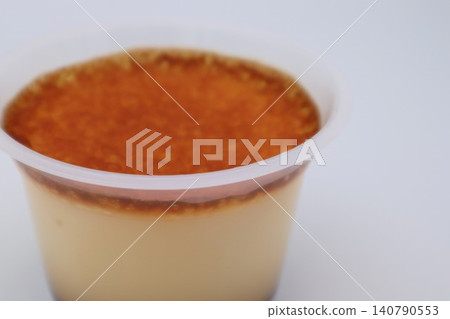 烤布丁的特寫鏡頭 烤布丁的特寫鏡頭 140790553