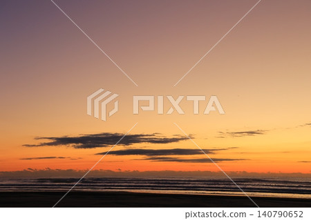 美麗的海灘日出 美麗的海灘日出 140790652