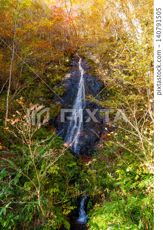 251029 Okushiga Valley, Nagano Prefecture, Kinuito Falls 251029 Okushiga Valley, Nagano Prefecture, Kinuito Falls 140791505
