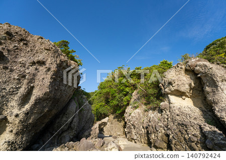 Rocky areas and coastal erosion topography of Kakidomari Shirahama Beach Rocky areas and coastal erosion topography of Kakidomari Shirahama Beach 140792424