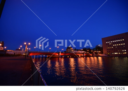 釧路沼舞橋的夜景 釧路沼舞橋的夜景 140792626