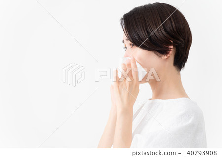A woman wearing a white blouse - Lifestyle image 140793908