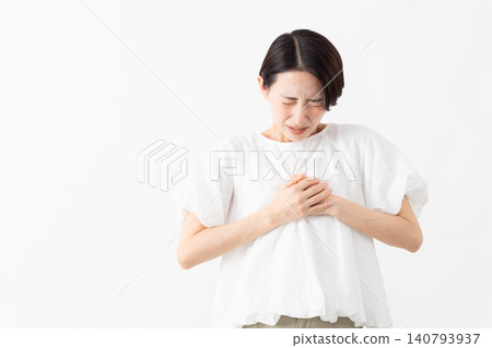 A woman wearing a white blouse - Lifestyle image A woman wearing a white blouse - Lifestyle image 140793937
