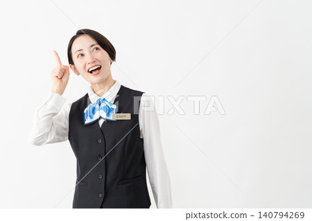身著制服的女接待員 - 工作圖片 身著制服的女接待員 - 工作圖片 140794269