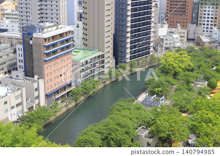 從福岡Acros眺望中洲地區。 從福岡Acros眺望中洲地區。 140794985