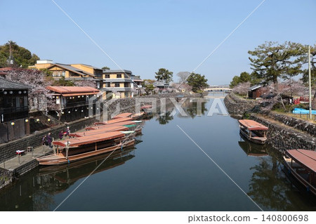 Uji River and sightseeing boats/pleasure boats: Scenery of Uji 2 - Kyoto sightseeing trip KYOTO 140800698