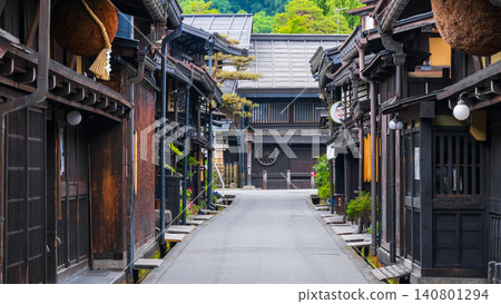 Old townscape of Hida Takayama Old townscape of Hida Takayama 140801294