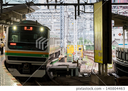 【東海道線】空車駛過新橋站 【東海道線】空車駛過新橋站 140804463
