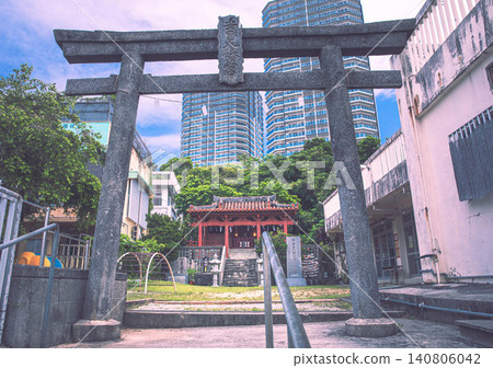 Asato Hachimangu Shrine Asato Hachimangu Shrine 140806042