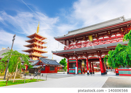 Senso-ji Temple Hokuramon和五層寶塔 Senso-ji Temple Hokuramon和五層寶塔 140806566