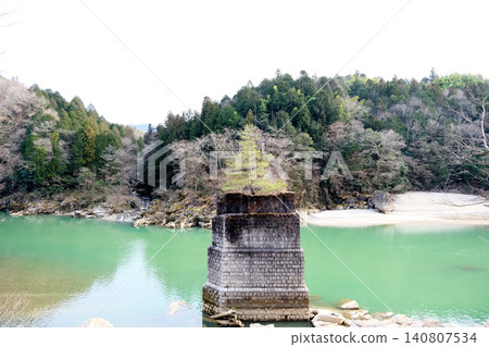 岐阜縣中津川市木曾川5號（原玉藏橋遺址附近），2023年3月 140807534
