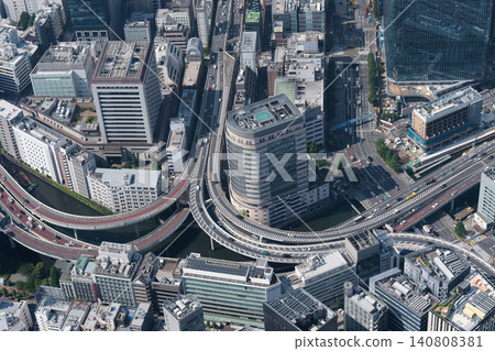 Aerial view of the complex Edobashi Junction and Nihonbashi area before the Metropolitan Expressway was moved underground (Spring 2026) 140808381