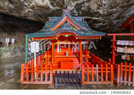 【宮崎縣】宇都神社：洞穴內的主神殿 140808683