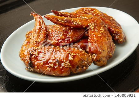 Nagoya-style fried chicken wings Nagoya-style fried chicken wings 140809921