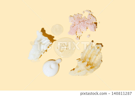 Skincare ingredients creating a beauty barrier repair formula Skincare ingredients creating a beauty barrier repair formula 140811287