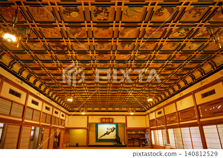 笠松閣,永平寺:花鳥畫、天頂畫、天頂藝術品。 笠松閣,永平寺:花鳥畫、天頂畫、天頂藝術品。 140812529