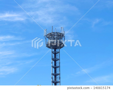 Communication image: Platinum band (Radio tower: base station) Communication image: Platinum band (Radio tower: base station) 140815174