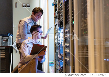 Server Room - Male 140817926