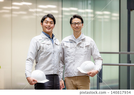 A businessman wearing work clothes A businessman wearing work clothes 140817934