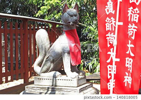 敷島神社內的敷島稻荷神社(埼玉縣敷島市) 敷島神社內的敷島稻荷神社(埼玉縣敷島市) 140818005