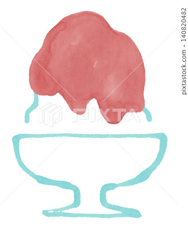 Simple shaved ice with strawberries (analog style) 140820482