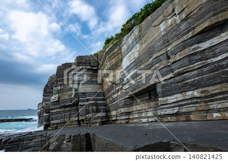 Yamaguchi Prefecture / The stunningly beautiful geological formation "Susa Hornfels" Yamaguchi Prefecture / The stunningly beautiful geological formation "Susa Hornfels" 140821425