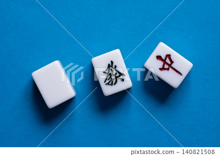 mahjong tiles lined up mahjong tiles lined up 140821508