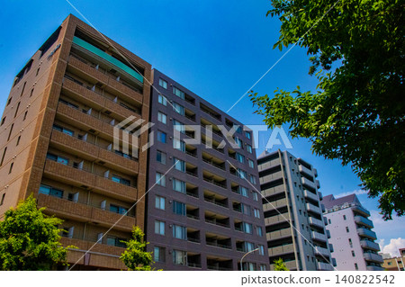 【京都風景】堀川街道沿線的天空與建築物(從堀川丸太町到堀川今出川) 【京都風景】堀川街道沿線的天空與建築物(從堀川丸太町到堀川今出川) 140822542
