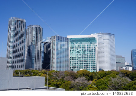 Shiodome skyline under a clear blue sky Shiodome skyline under a clear blue sky 140822658