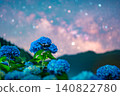繡球花在波光粼粼的銀河下盛開 140822780
