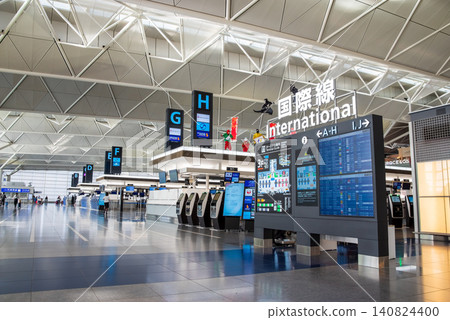 中部國際機場 - 國際出發大廳 中部國際機場 - 國際出發大廳 140824400