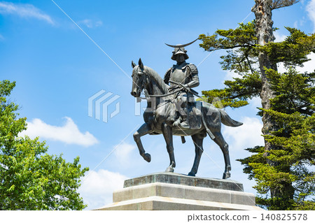 Blue sky and the equestrian statue of Date Masamune Blue sky and the equestrian statue of Date Masamune 140825578