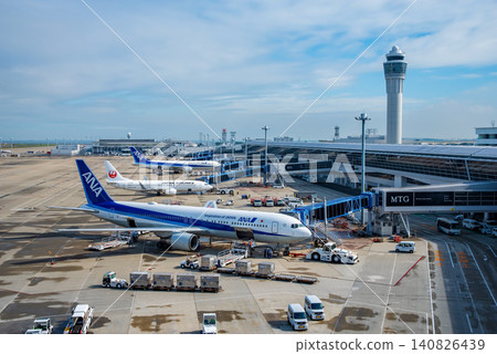 View from the "Sky Deck" at Chubu Centrair International Airport: Domestic passenger planes parked on the apron. View from the "Sky Deck" at Chubu Centrair International Airport: Domestic passenger planes parked on the apron. 140826439