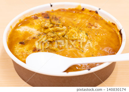 Delicious convenience store bento box: Chicken curry gratin Delicious convenience store bento box: Chicken curry gratin 140830174