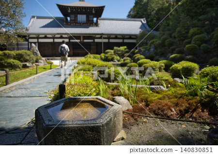 Tofuku-ji Temple: The Founder's Hall with its dignified atmosphere (5) Tofuku-ji Temple: The Founder's Hall with its dignified atmosphere (5) 140830851