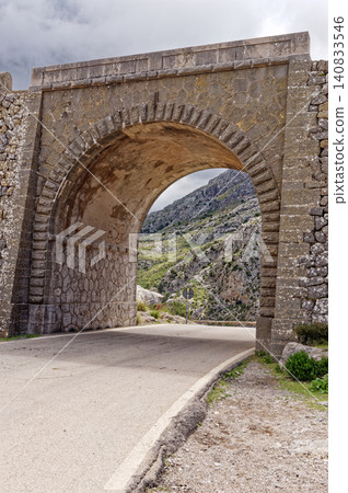 Historic stone arch on the road to Sa Calobra, Mallorca Historic stone arch on the road to Sa Calobra, Mallorca 140833546