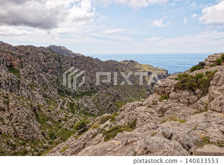 Iconic famous MA-2141 road to Sa Calobra in Serra de Tramuntana, Mallorca Iconic famous MA-2141 road to Sa Calobra in Serra de Tramuntana, Mallorca 140833553