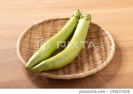 【大阪府】長茄子(長綠茄子) 【大阪府】長茄子(長綠茄子) 140837826