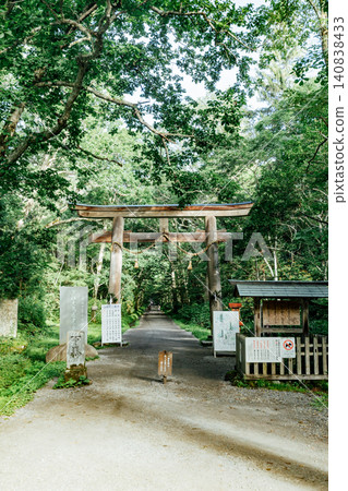 【戶隱神社,長野市】戶隱神社,內殿,進門處 【戶隱神社,長野市】戶隱神社,內殿,進門處 140838433