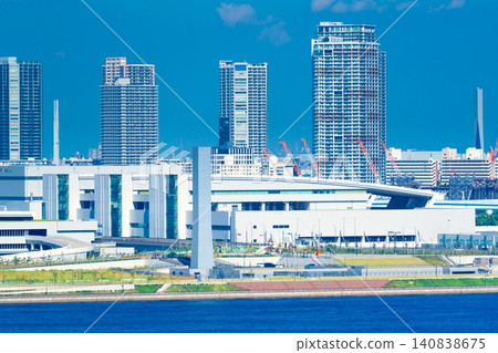 Tokyo's Toyosu Market and apartment complexes Tokyo's Toyosu Market and apartment complexes 140838675