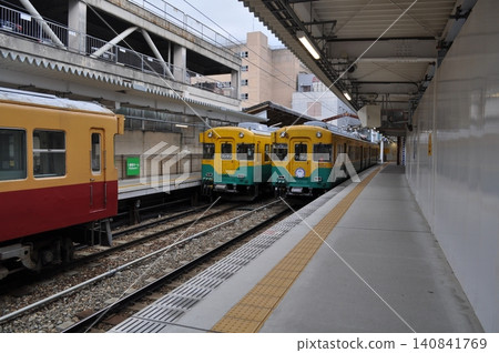 富山地方鐵道本線 電鐵富山站 富山地方鐵道本線 電鐵富山站 140841769