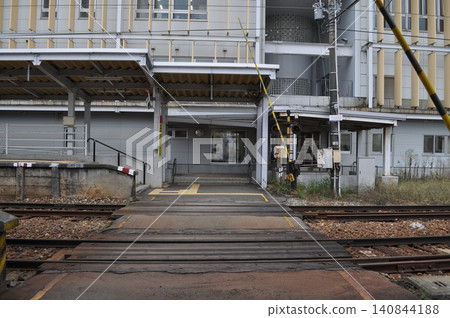 Toyama Chihō Railway, Tateyama Line, Iohakushi Station Toyama Chihō Railway, Tateyama Line, Iohakushi Station 140844188