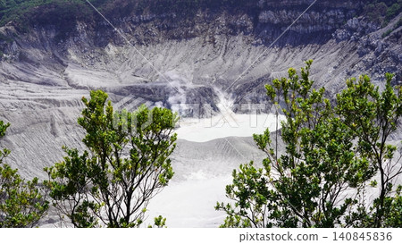 Kawah Putih Crater Lake Scenic Landscape Indonesia 140845836
