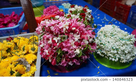 Beautiful Flowers at a Market Stall Beautiful Flowers at a Market Stall 140846323