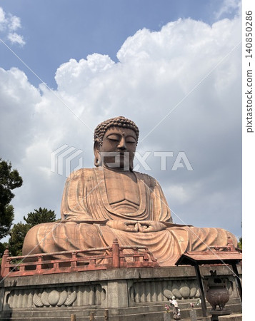 Big Buddha at Shurakuen Big Buddha at Shurakuen 140850286