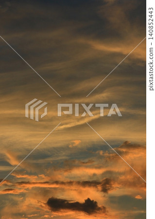 Summer sky at dusk Summer sky at dusk 140852443