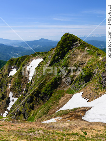 【谷川岳】夏季山脈,山頂景色壯麗 | 日本百岳之一 【谷川岳】夏季山脈,山頂景色壯麗 | 日本百岳之一 140856313
