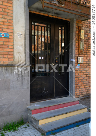 Building Entrance in Old Tbilisi Historic District Building Entrance in Old Tbilisi Historic District 140857714
